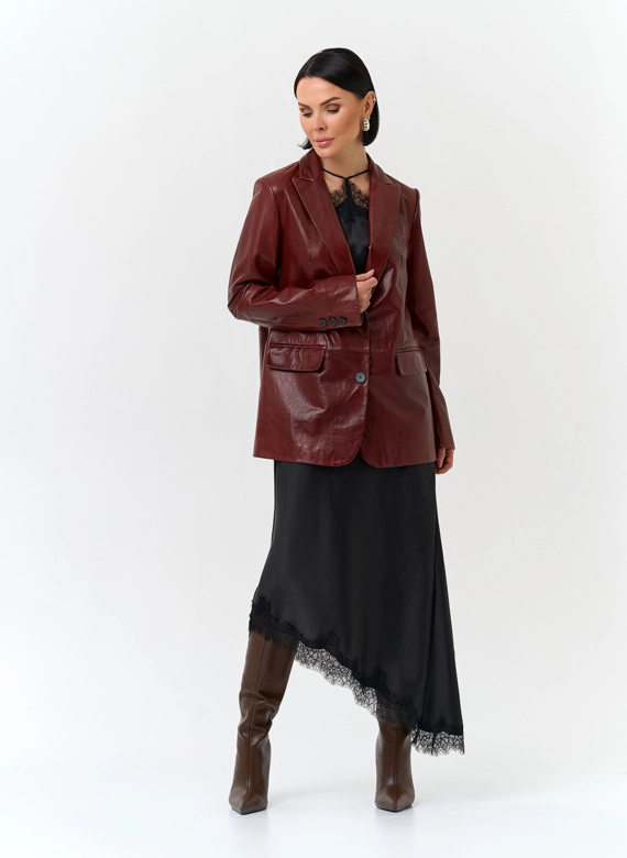 Жакет из натуральной кожи красного цвета