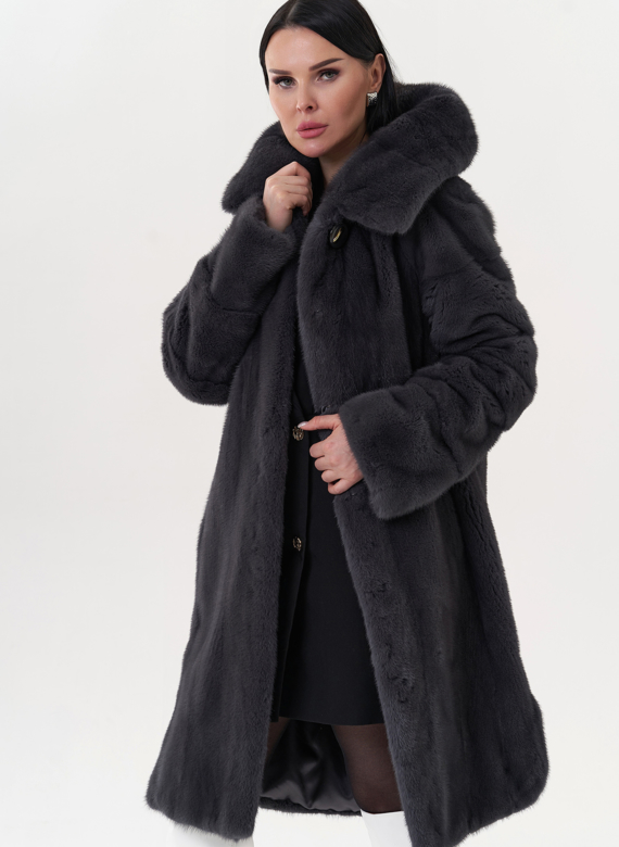 Шуба из норки в цвете графит