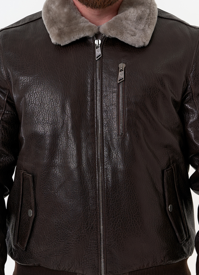 Мужская дубленка коричневого цвета модель № 31793 универмаг малина