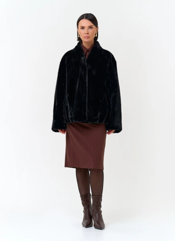 Женская куртка из эко меха