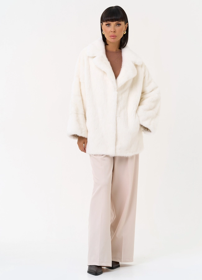 Шуба из меха норки белого цвета модель № 31378 универмаг малина