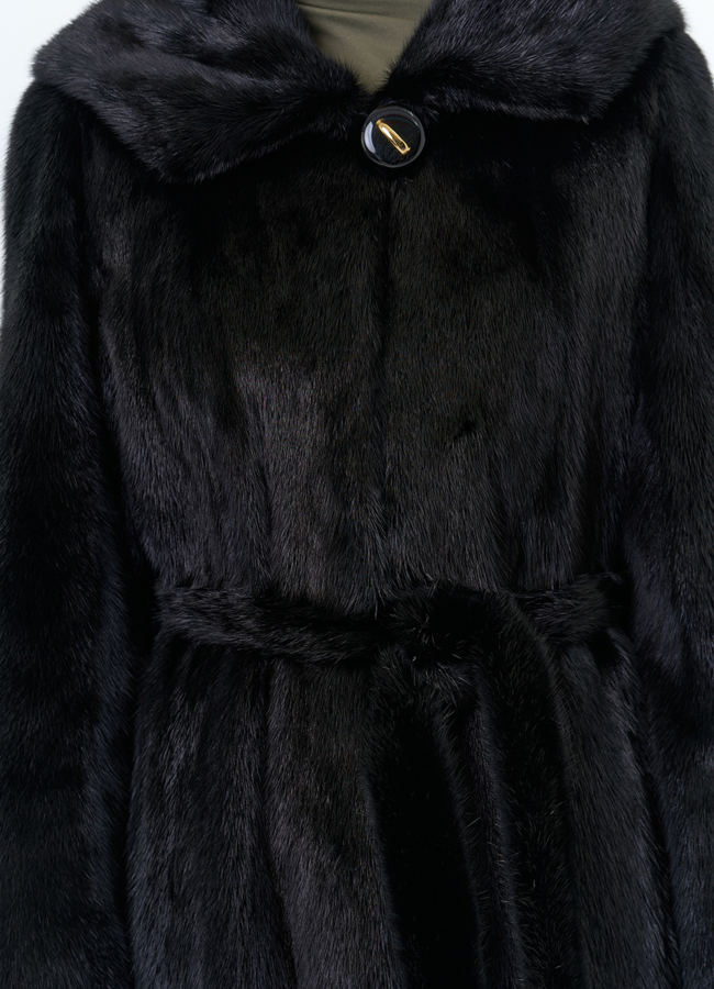 Норковая шуба с капюшоном и поясом черного цвета модель № 29529 универмаг малина
