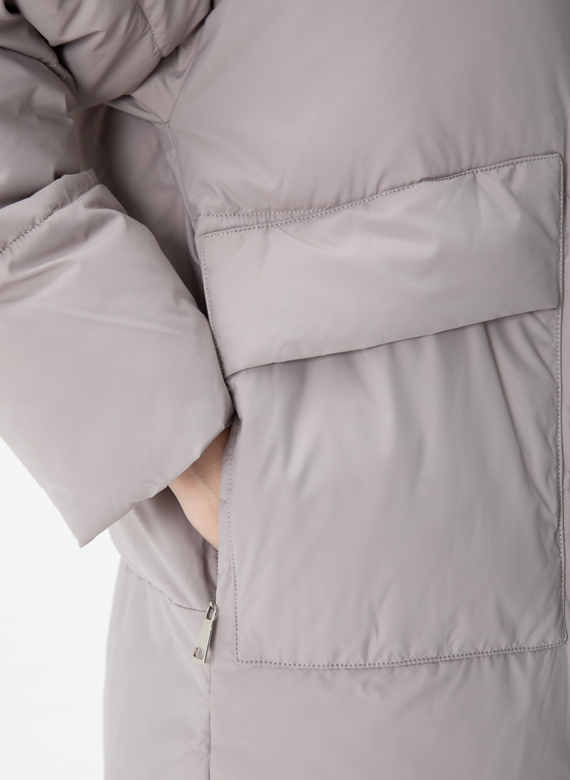 Женский пуховик с капюшоном 