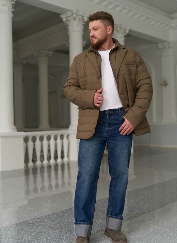 Мужской пуховик со съемной манишкой