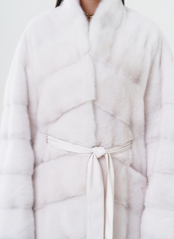 Шуба из меха норки с воротником шаль